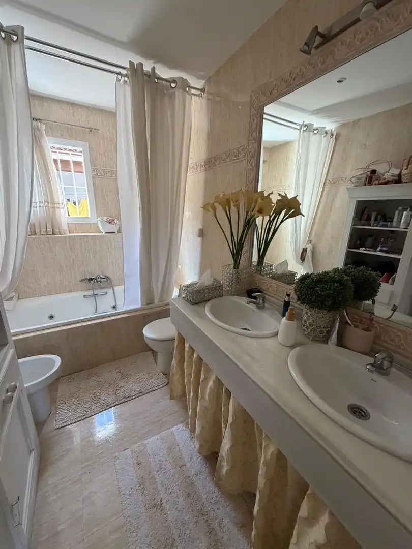 Terraced house with pool for sale in Los Barrios, imagen 17