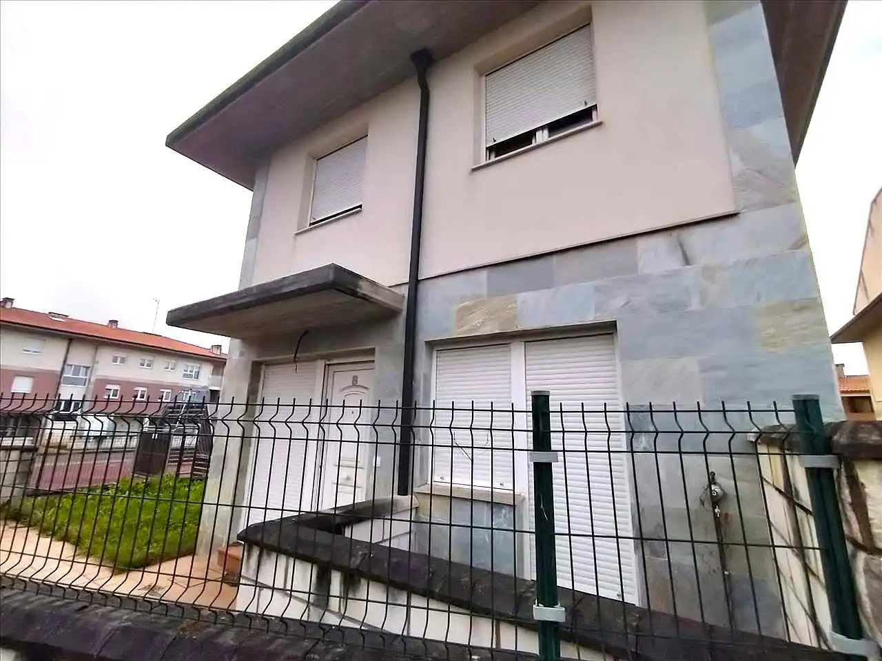 Casa o xalet en venda a Barrio SAN ROQUE DE ESTELA DE OYAMBRE, Alfoz de Lloredo