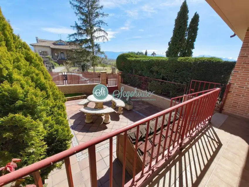 Villa zum Verkauf in Palazuelos de Eresma, imagen 16
