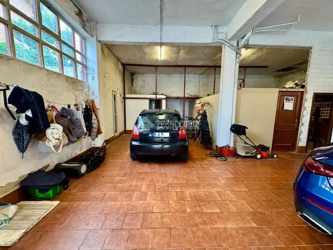 Aparcament de Casa o xalet en venda en El Astillero   amb Calefacció, Parquet i Terrassa