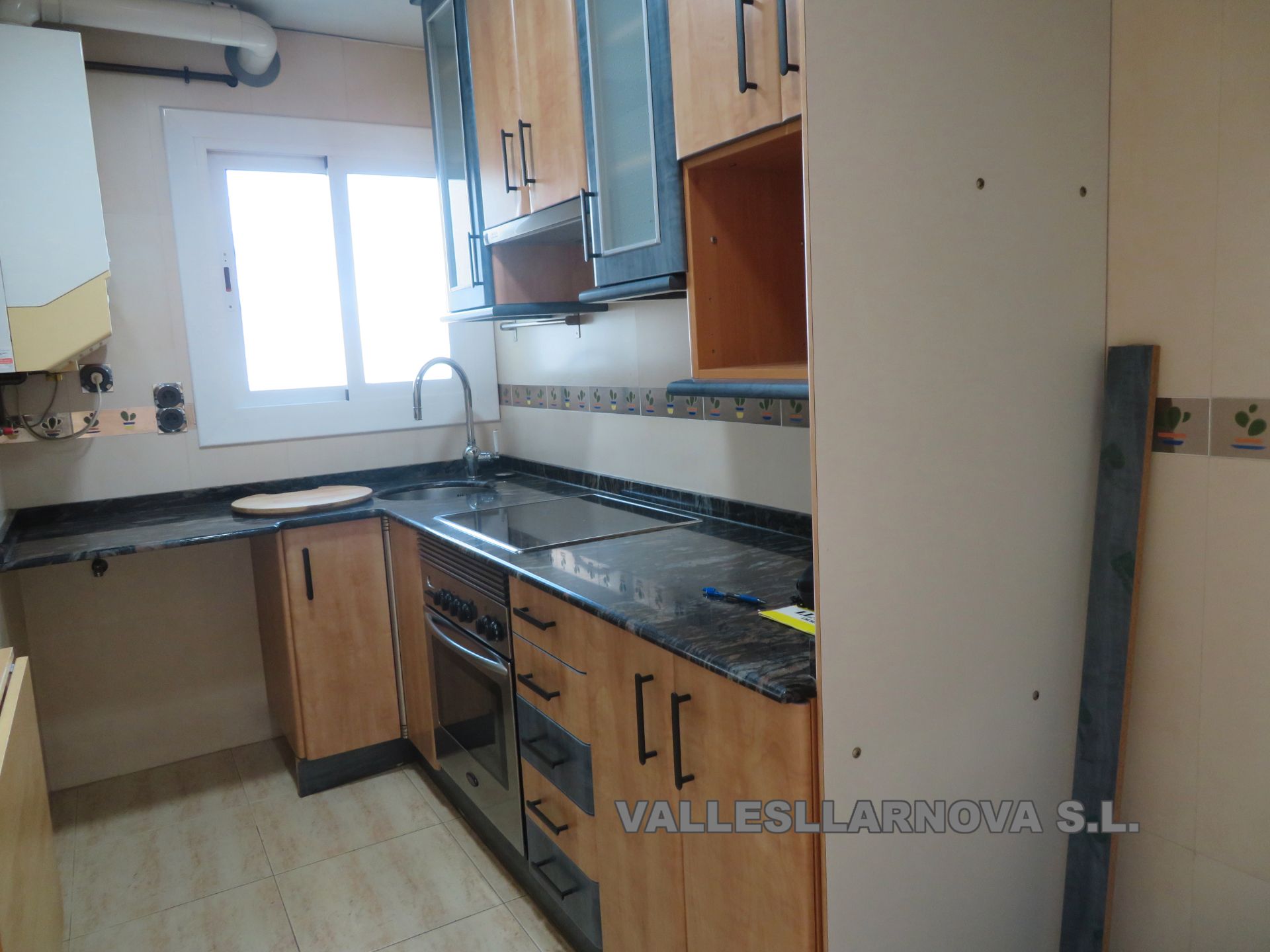 Pis en venda a Col.legis Nous