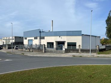Industriegebäude zur Miete in Rúa Isaac Peral