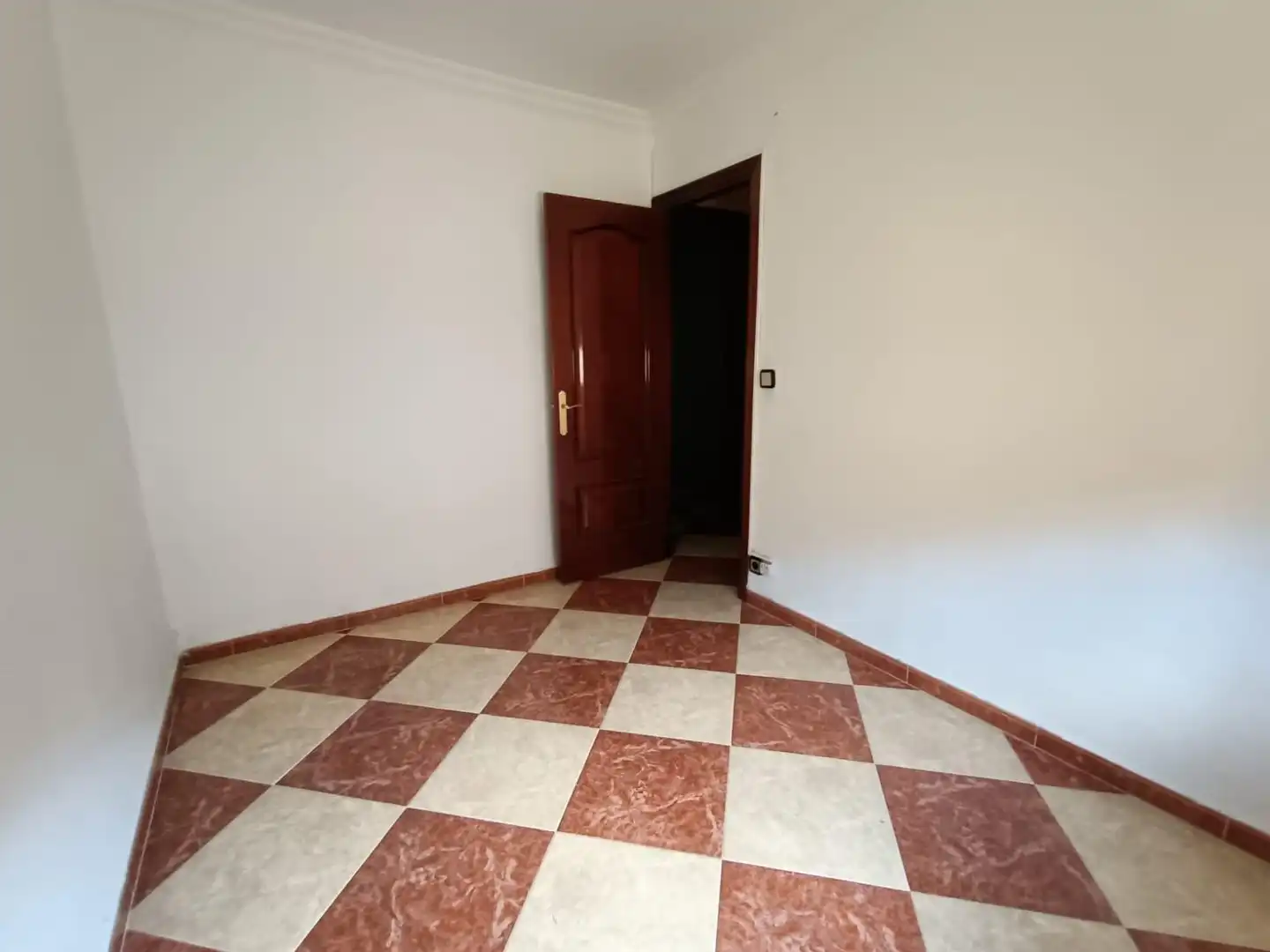 Habitación de Piso en venta en Sevilla con Balcón