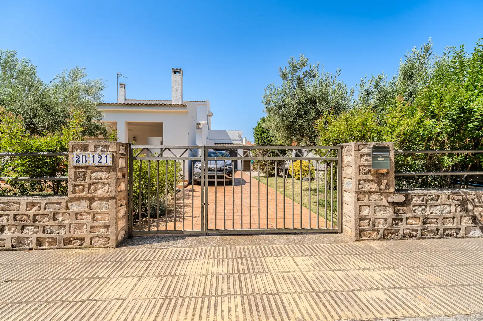 Vista exterior de Casa o chalet en venta en L'Ametlla de Mar  con Aire acondicionado, Calefacción y Jardín privado