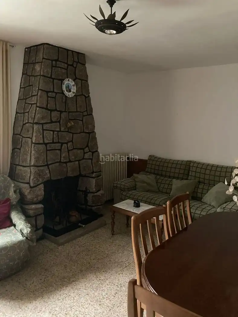House with garden for sale in Calle Jose Antonio 160, imagen 7