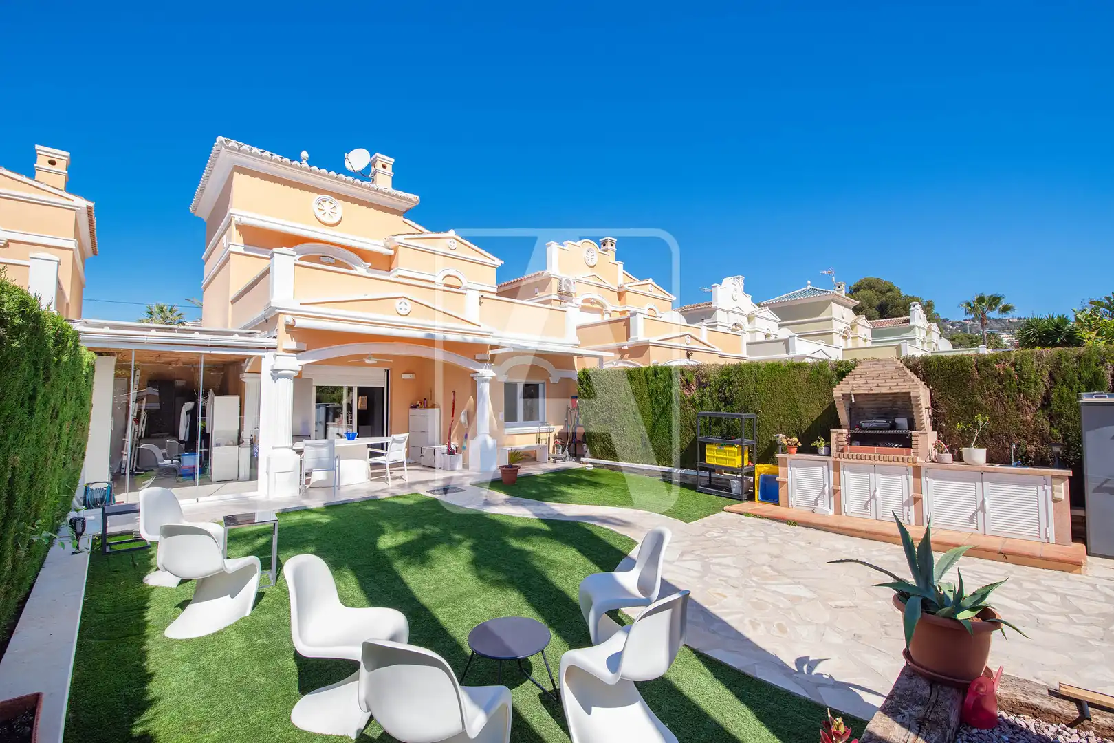 Chalet con piscina en venta en Cometa