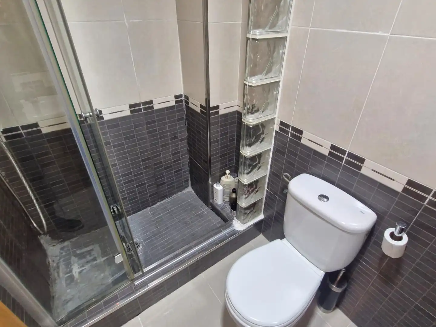 Baño de Piso en venta en Sant Boi de Llobregat con Aire acondicionado, Calefacción y Parquet