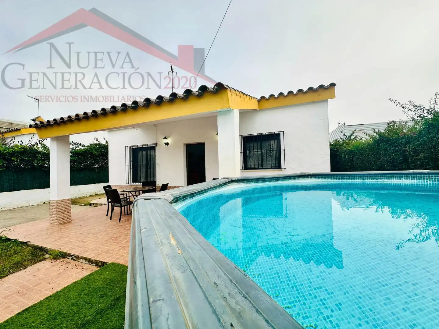 Swimming pool of Houses for sale in Conil de la Frontera