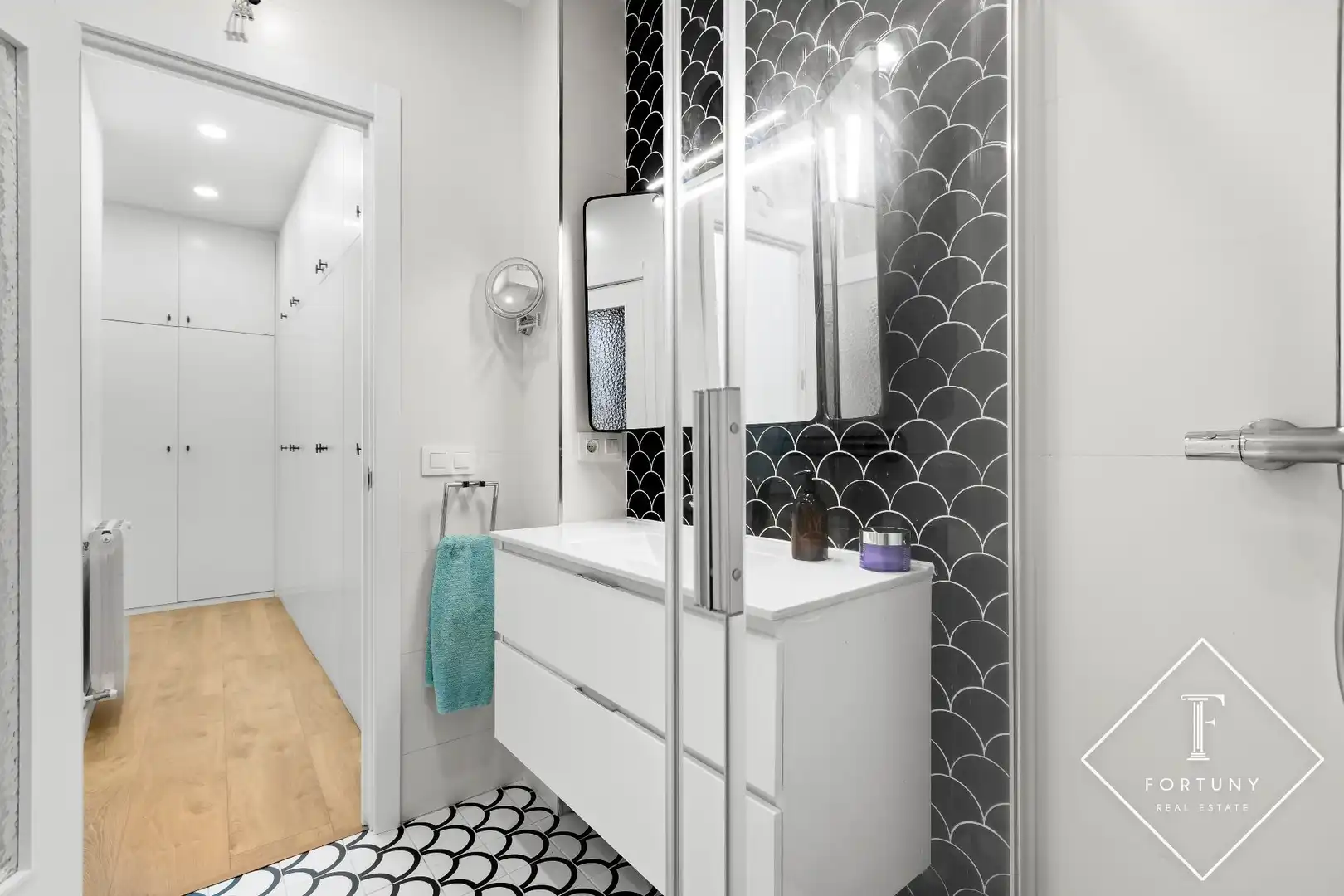Baño de Piso en venta en Madrid con Aire acondicionado, Calefacción y Amueblado