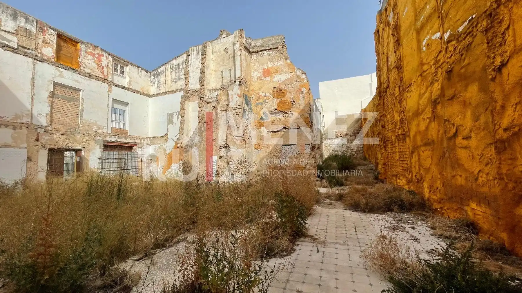 Vista exterior de Terreno en venta en El Puerto de Santa María