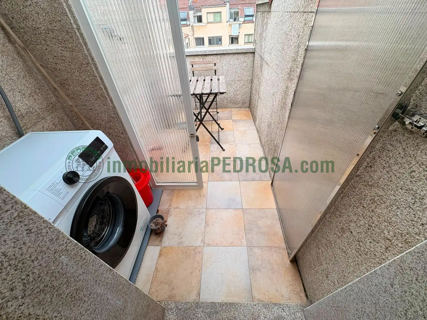 Terraza de Apartamento de alquiler en Pontevedra Capital  con Calefacción, Terraza y Trastero