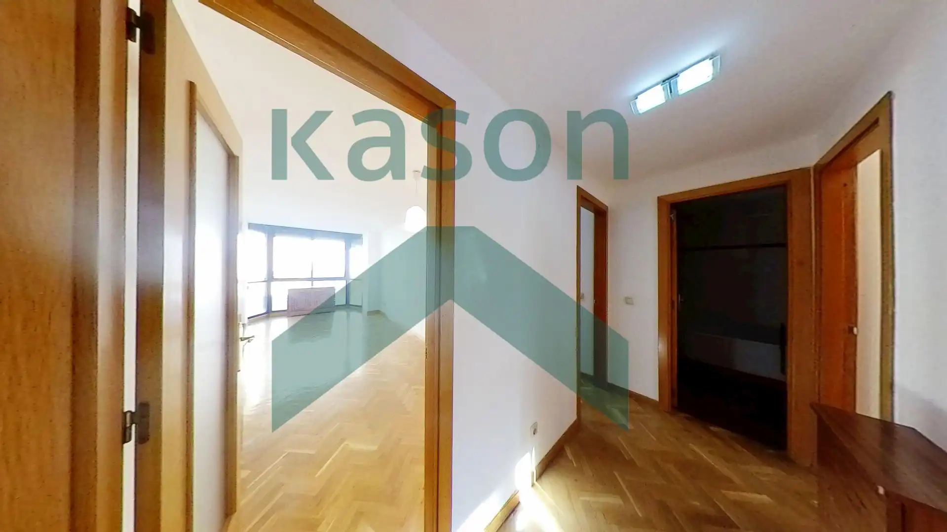 Piso en venta en  Madrid Capital con Aire acondicionado, Calefacción y Piscina comunitaria