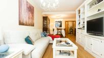 Living room of Flat for sale in  Madrid Capital  with Air Conditioner and Swimming Pool