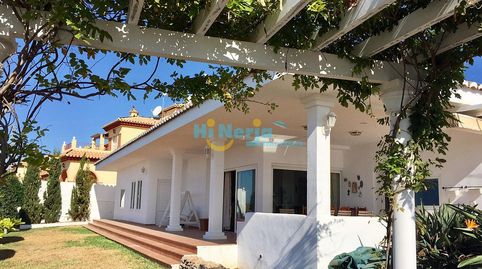 VILLA DE LUJO CON VISTAS PANÓRAMICAS AL MAR, CON GRAN GARAJE, JARDÍN Y TERRAZAS  TORROX COSTA, immagine 2
