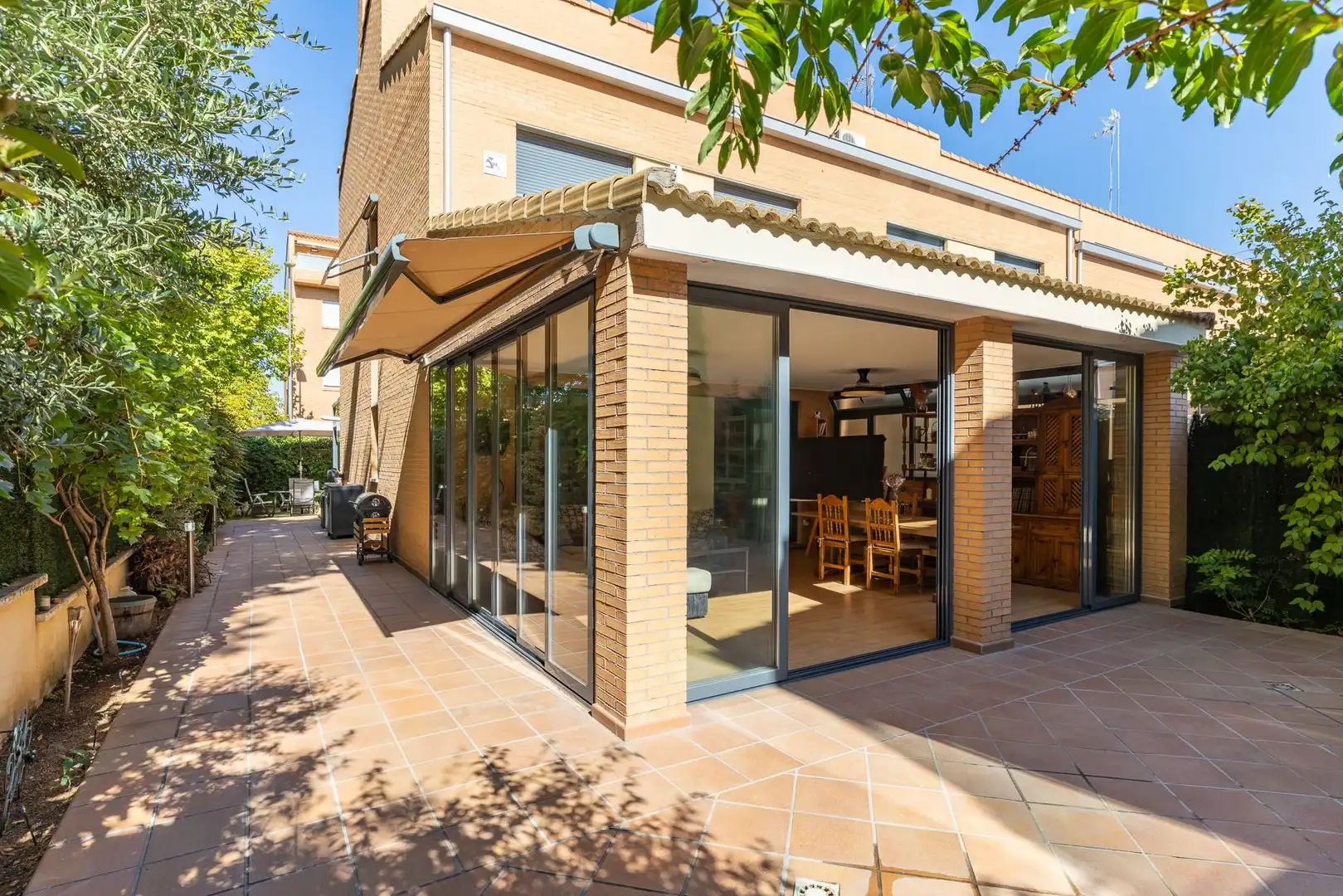 Casa pareada con piscina en venta en Los Villares, imagen 4