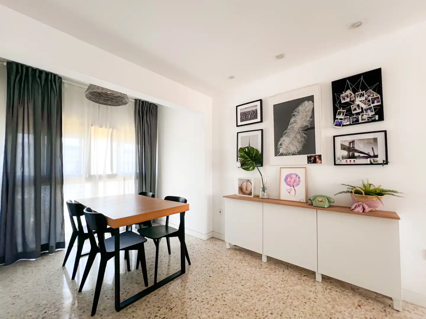 Dining room of Flat for sale in Sevilla
