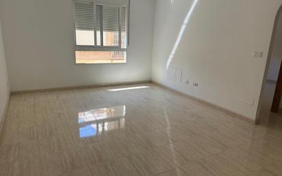 Dormitori de Apartament en venda en Águilas amb Traster