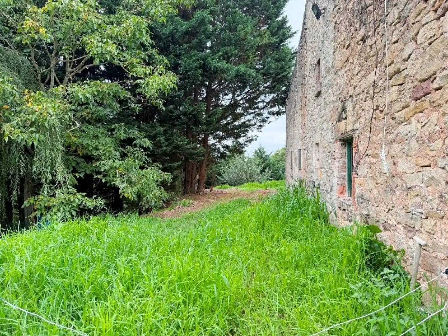 Casa o xalet en venda en Torrelavega  amb Calefacció, Jardí privat i Traster