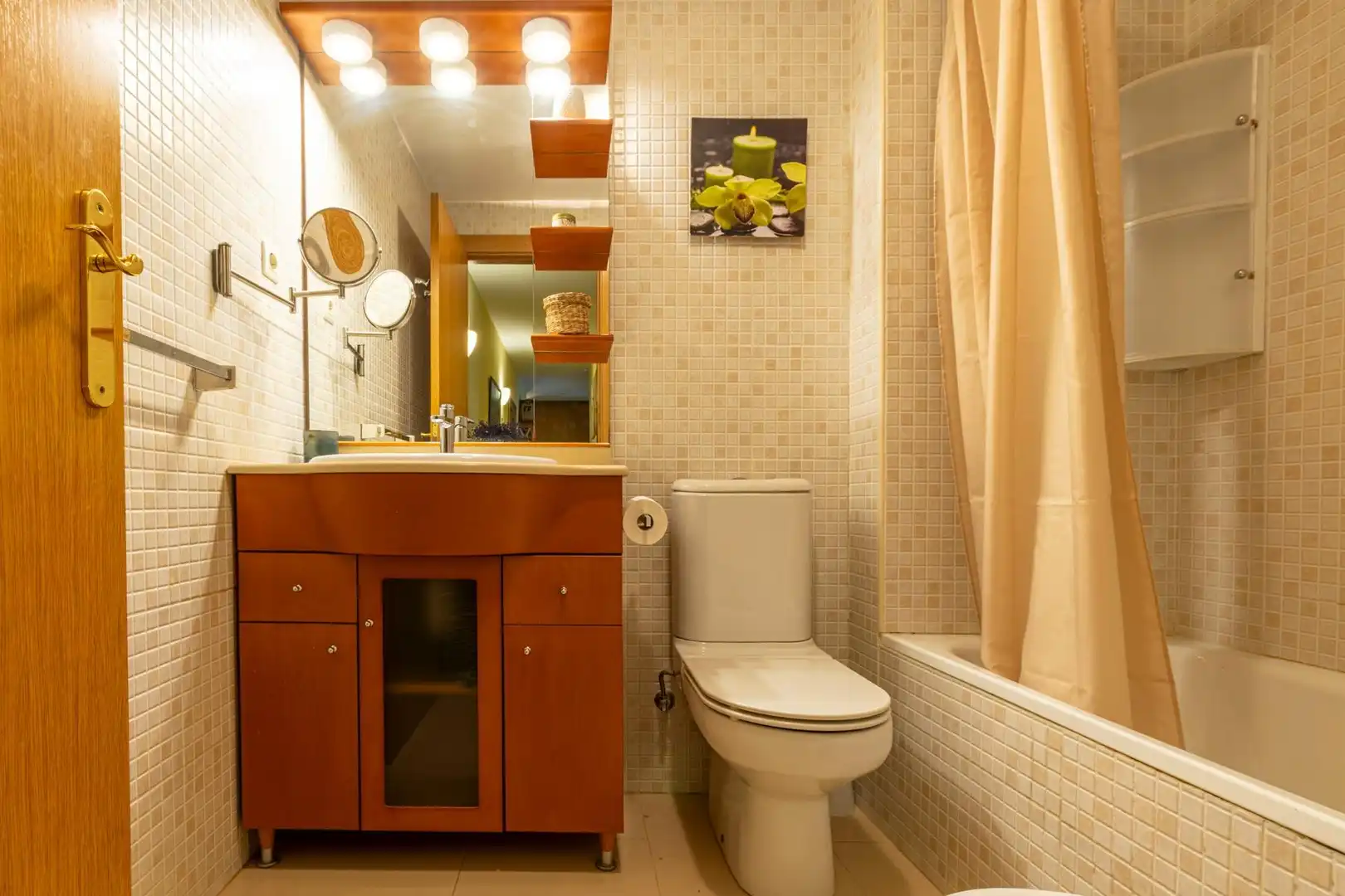 Baño de Piso en venta en Sitges con Aire acondicionado, Calefacción y Terraza