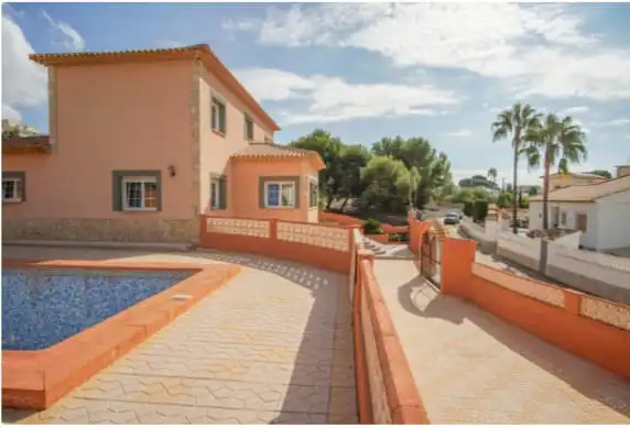 Vista exterior de Casa o chalet en venta en Calpe / Calp con Aire acondicionado, Calefacción y Terraza