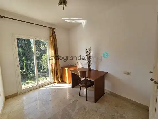 Dormitori de Casa o xalet de lloguer en La Alcaidesa amb Aire condicionat, Calefacció i Terrassa