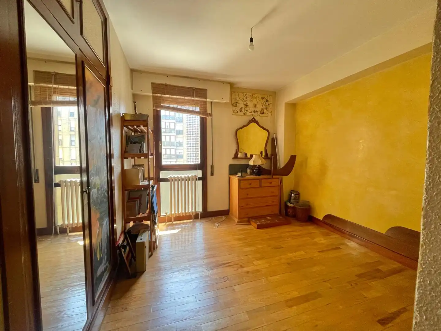 Habitación de Piso en venta en Bilbao  con Calefacción y Amueblado