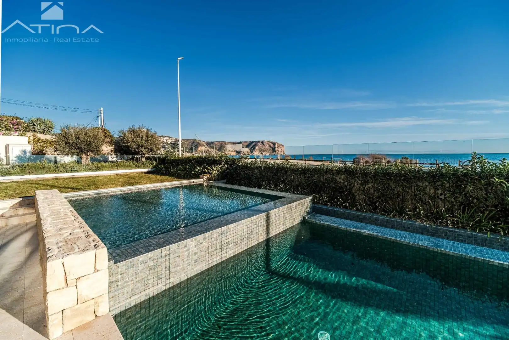 Piscina de Ático en venta en Jávea / Xàbia con Aire acondicionado, Calefacción y Jardín privado