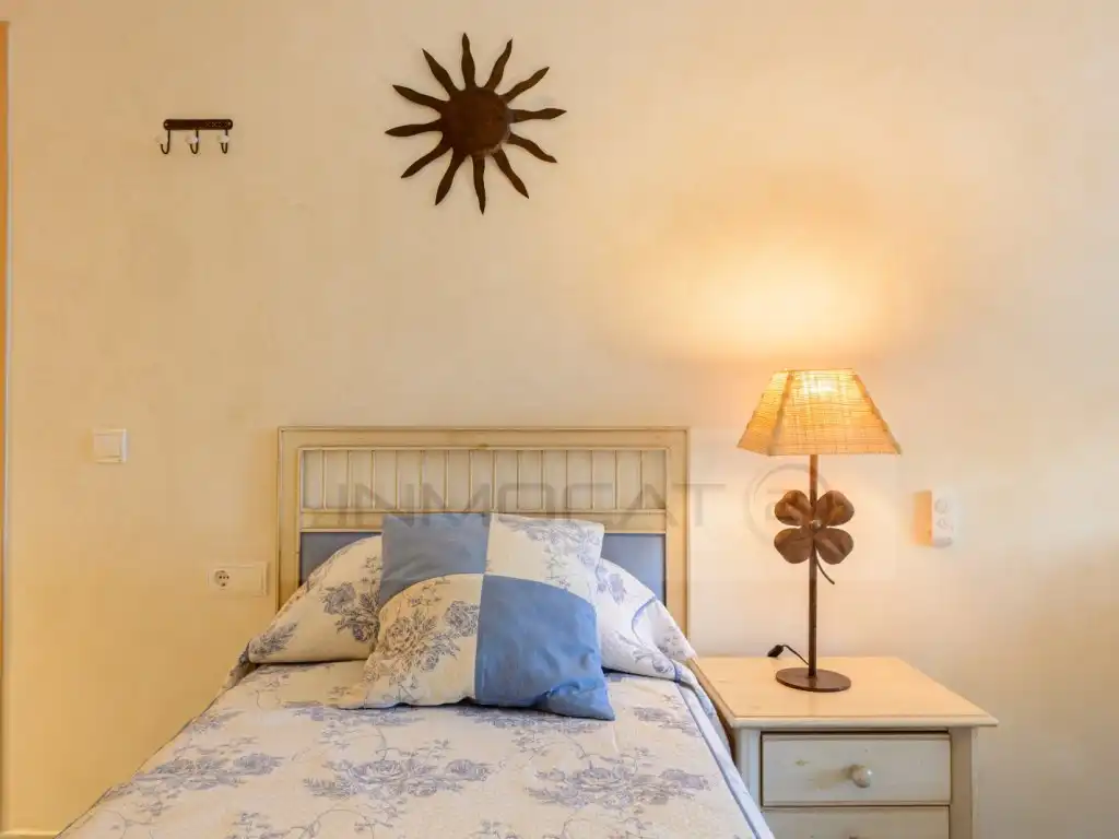 Piso con ascensor en venta en Marina Botafoc - Platja de Talamanca, imagen 20
