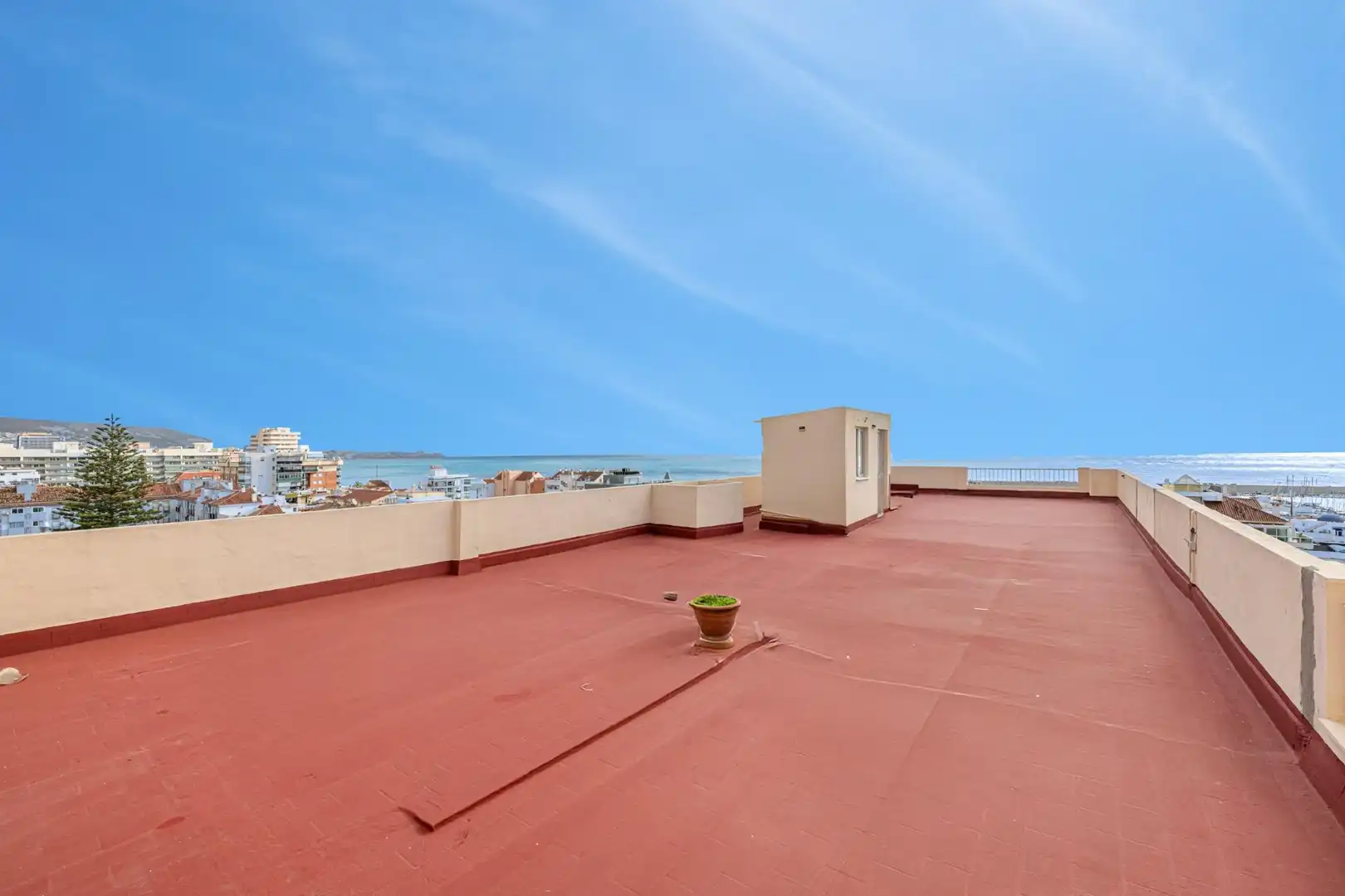 Piso en venta en Avenida de Ramón y Cajal, 36, Puerto Deportivo