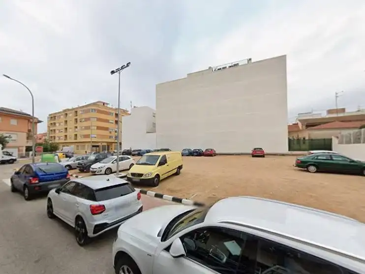 Parkplatz von Residential zum Verkauf in Piles