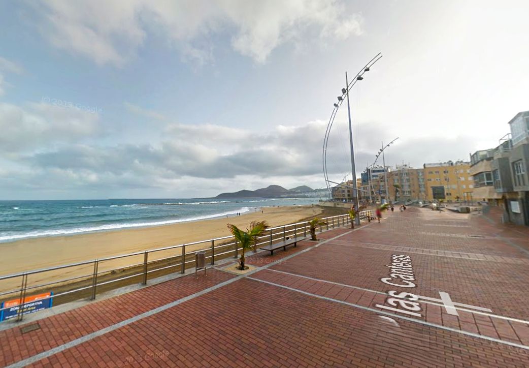 Exterior view of Flat to rent in Las Palmas de Gran Canaria  with Oven and Washing machine