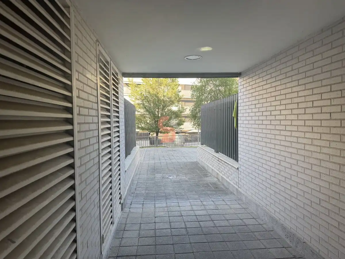 Piso de alquiler en Arroyo de la Encomienda con Aire acondicionado, Calefacción y Terraza