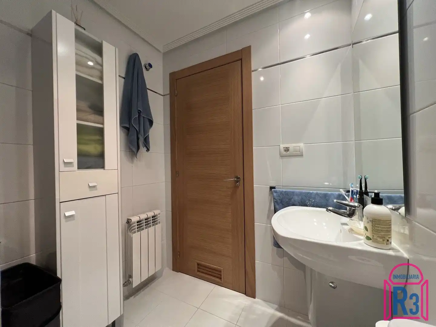 Bathroom of Apartments for sale in León Capital   with Heating, Storage room and Furnished