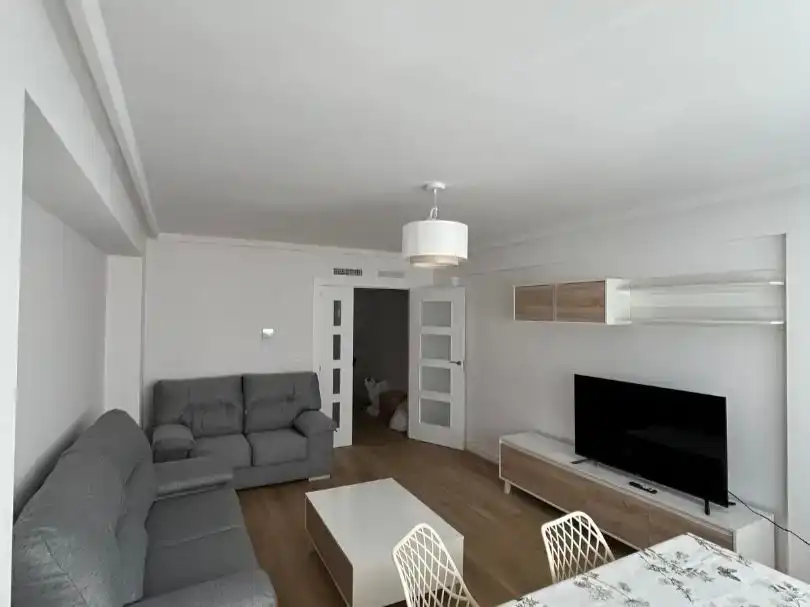 Wohnzimmer von Wohnung zur Miete in Centro