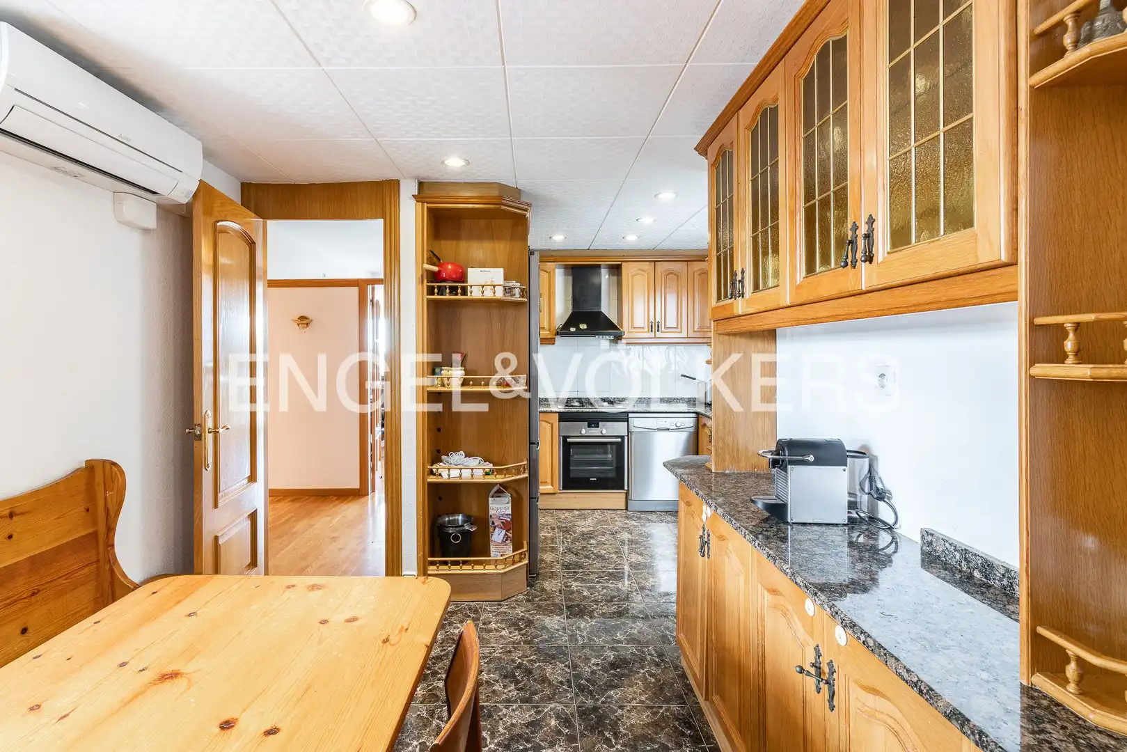 Küche von Wohnung zum Verkauf in Sant Vicenç de Montalt mit Heizung, Terrasse und Balkon
