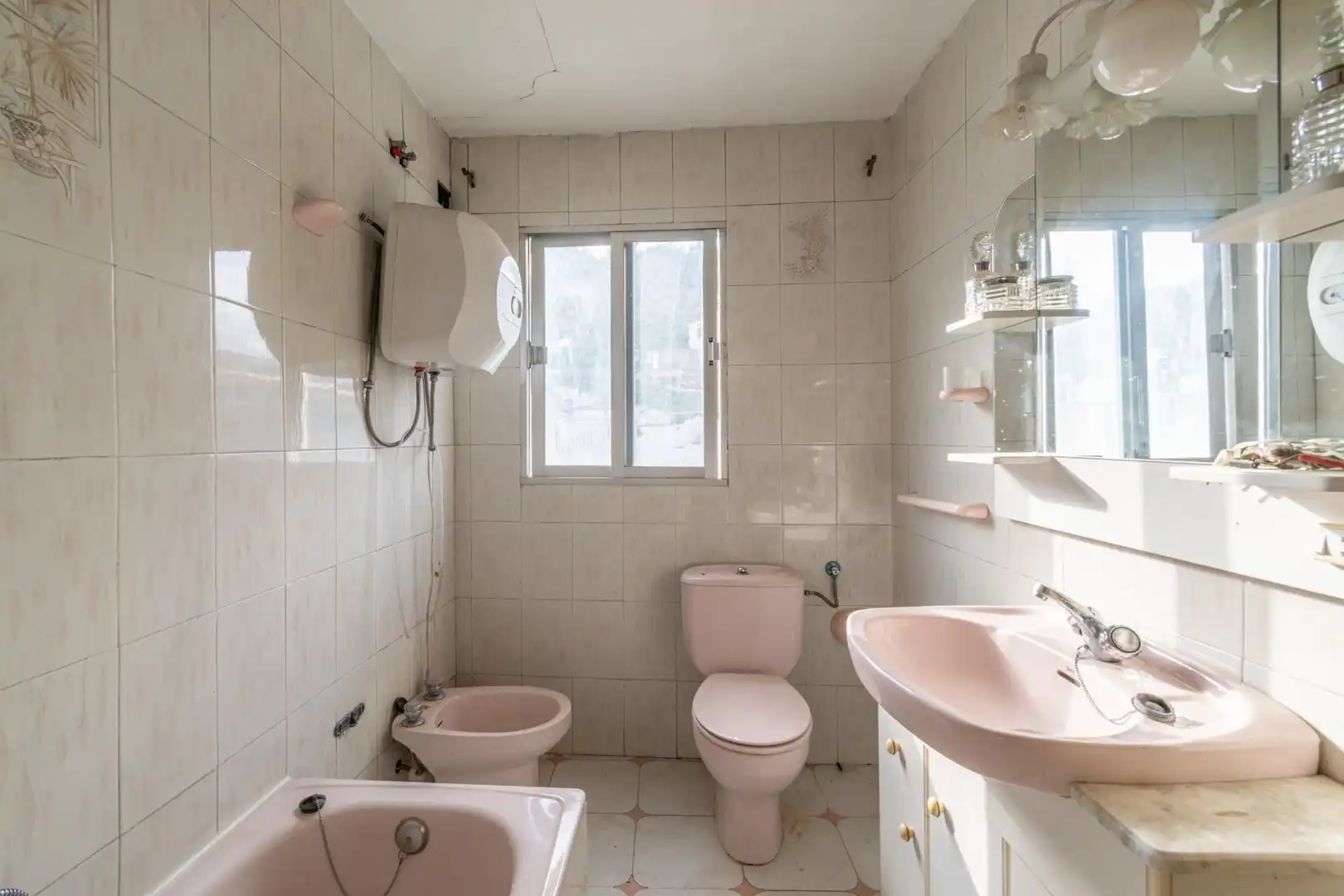 Baño de Casa o chalet en venta en Granada con Jardín privado y Terraza