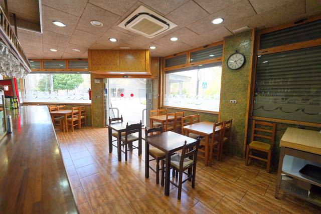 Local comercial en Alquiler en Carrer de Biosca en El Bon Pastor