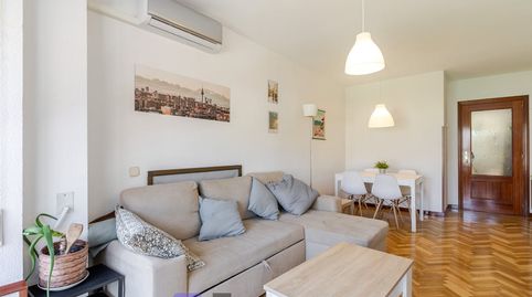 Foto 5 de Piso de alquiler en Lucero, Madrid Capital