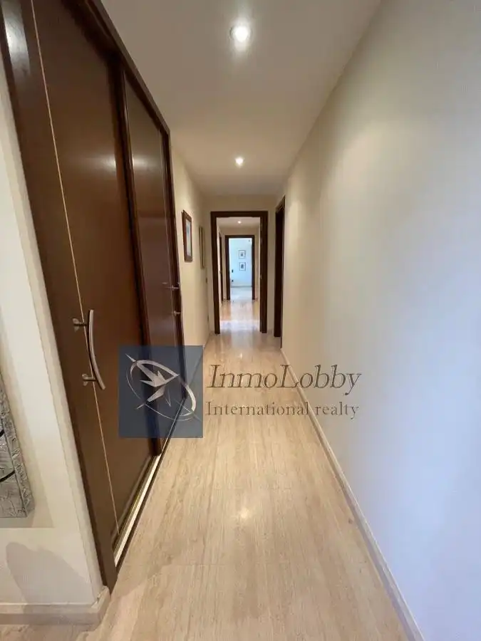 Casa amb terrassa en venda a Carrer Guineu, imagen 18