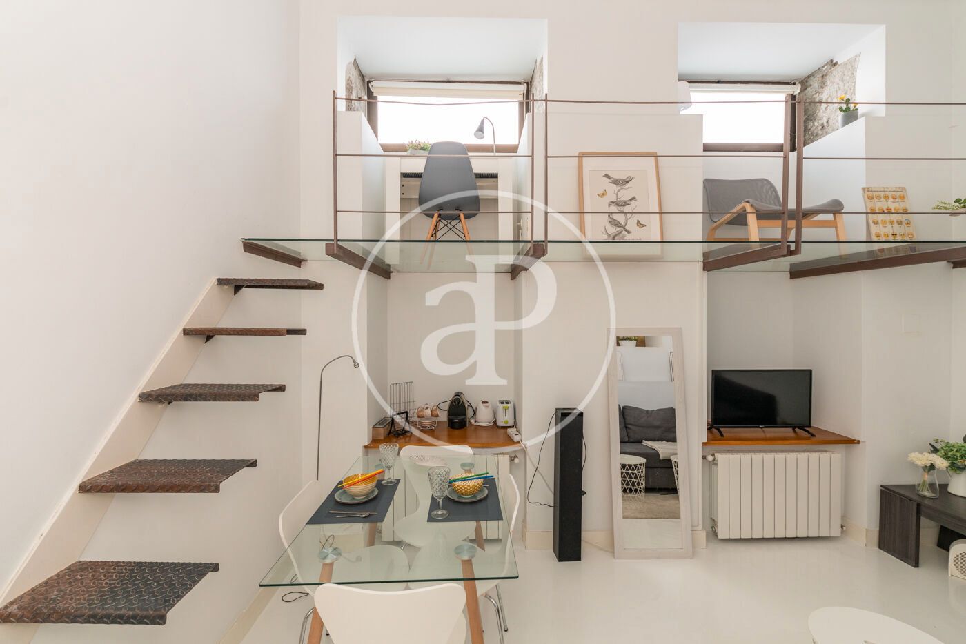 Living room of Flat for sale in  Madrid Capital  with Heating, Terrace and Furnished
