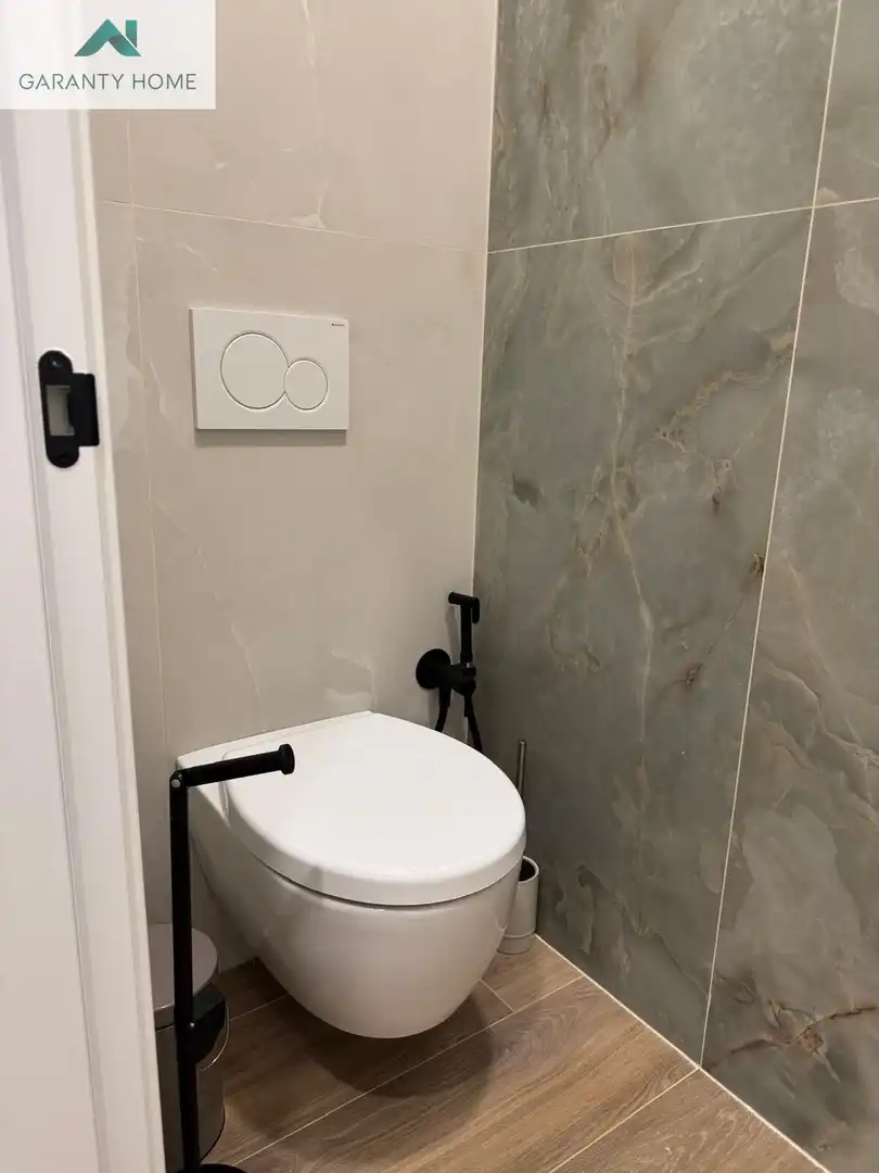 Badezimmer von Wohnung zur Miete in Nerja mit Klimaanlage, Heizung und Möbliert