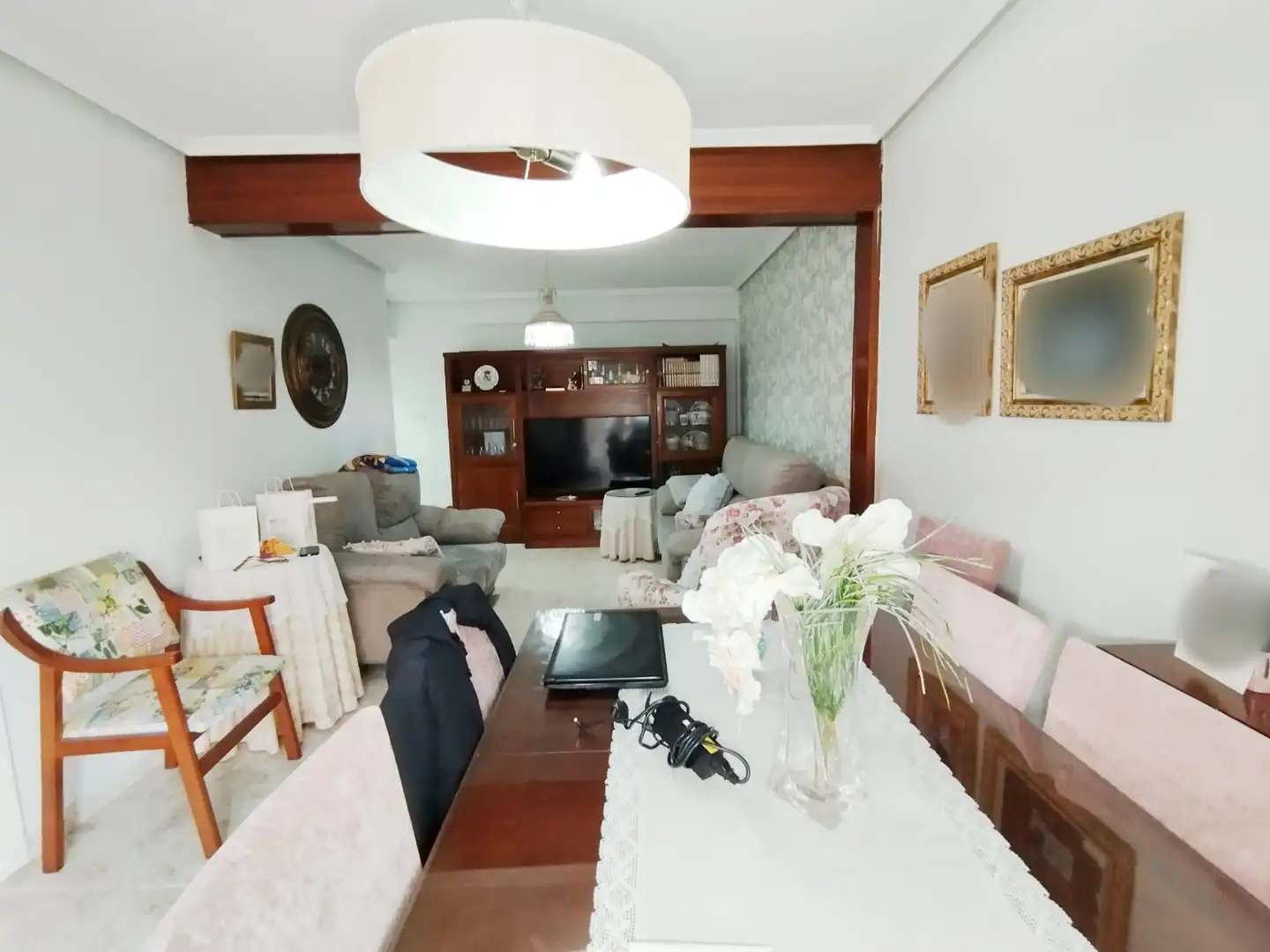 Sala d'estar de Pis en venda en Tomelloso amb Aire condicionat, Terrassa i Moblat