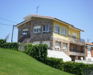 Exterior view of House or chalet to rent in Llanes  with Balcony