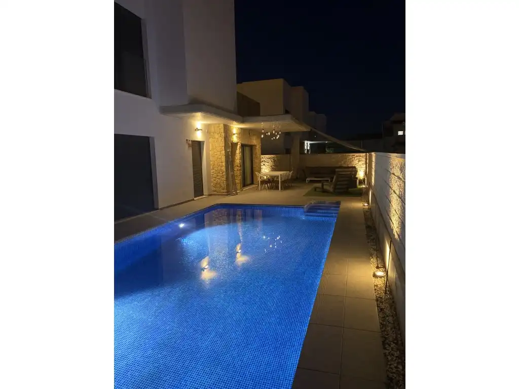 Piscina de Casa o xalet en venda en Rojales amb Aire condicionat, Jardí privat i Piscina