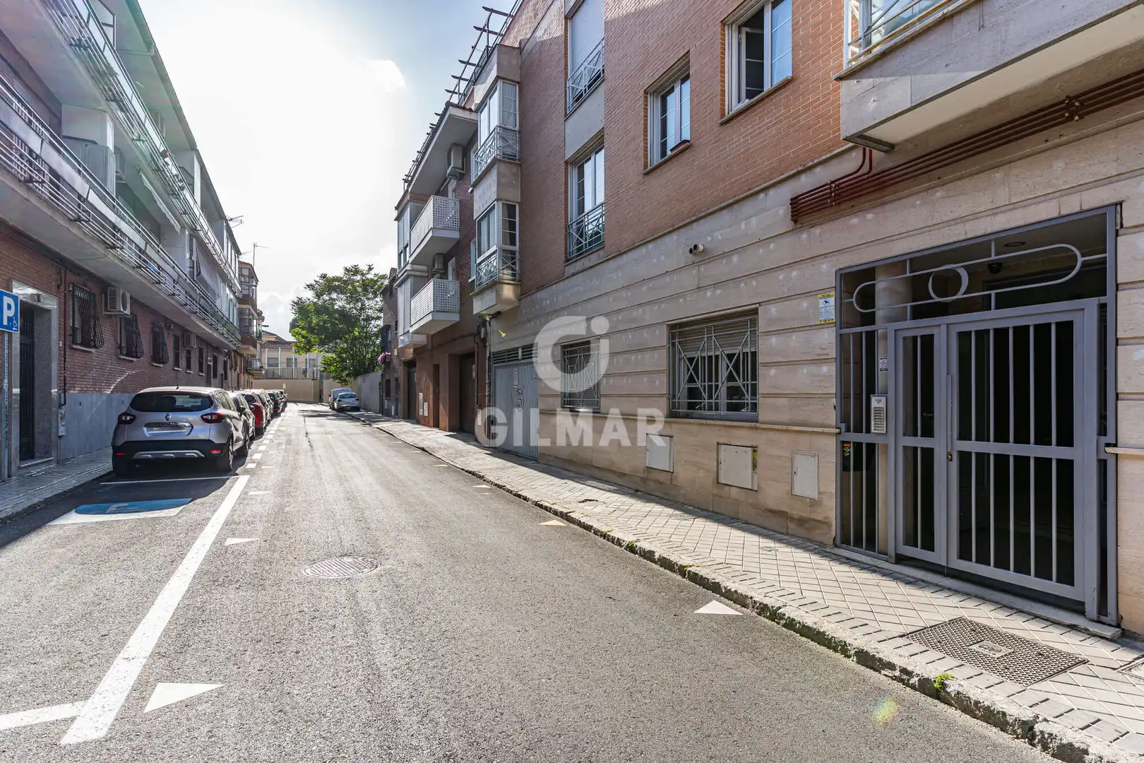 Vista exterior de Piso en venta en Madrid con Calefacción