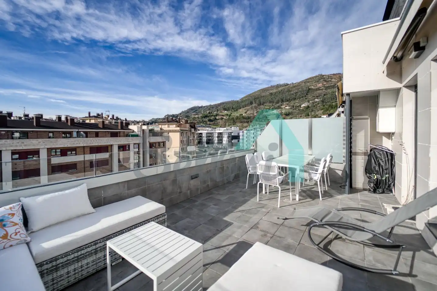 Attic for rent in Viseu, Ciudad Naranco - Prados de La Fuente