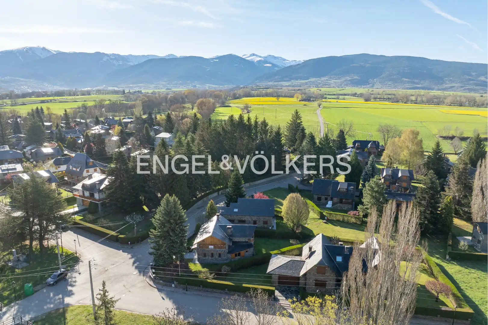 Casa o chalet en venta en Llívia con Calefacción, Jardín privado y Parquet