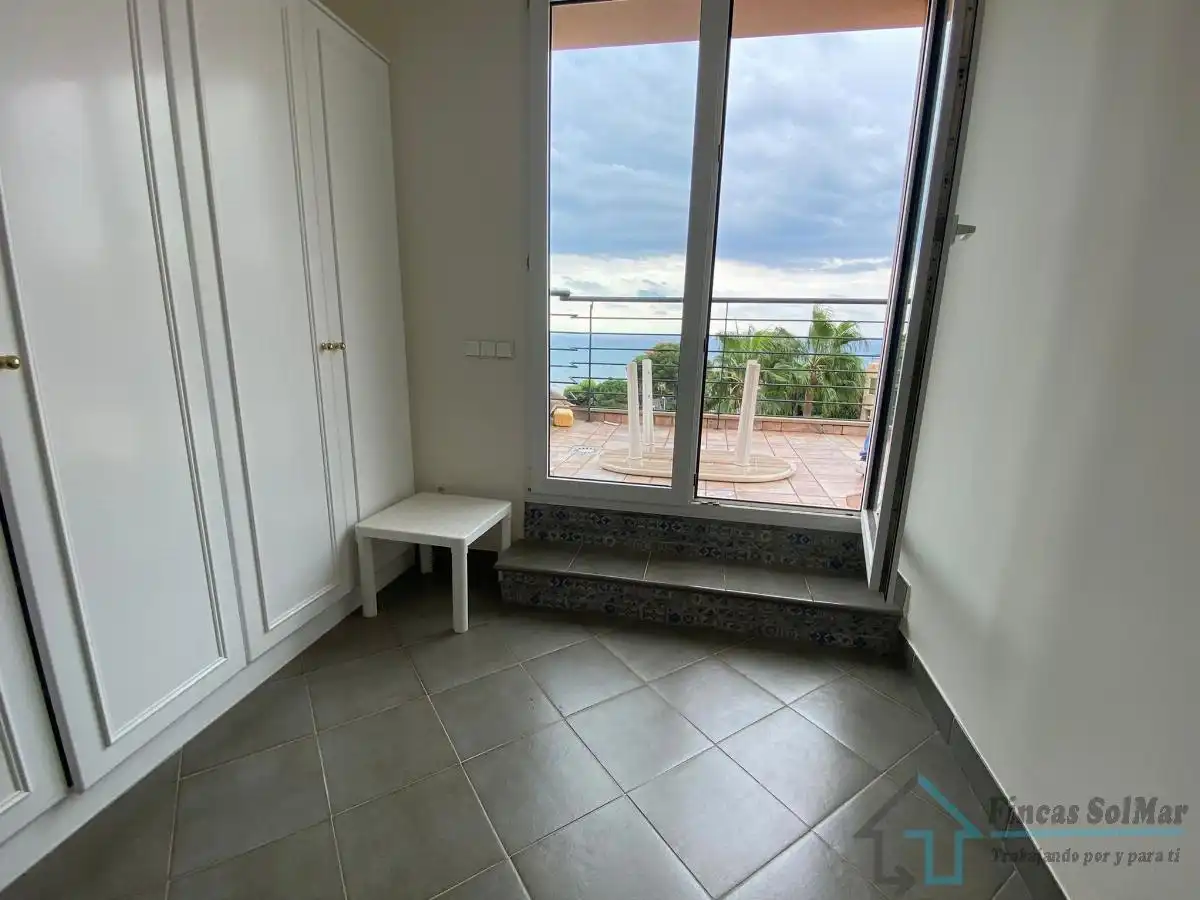 Habitación de Casa o chalet en venta en Benicasim / Benicàssim con Aire acondicionado, Calefacción y Terraza