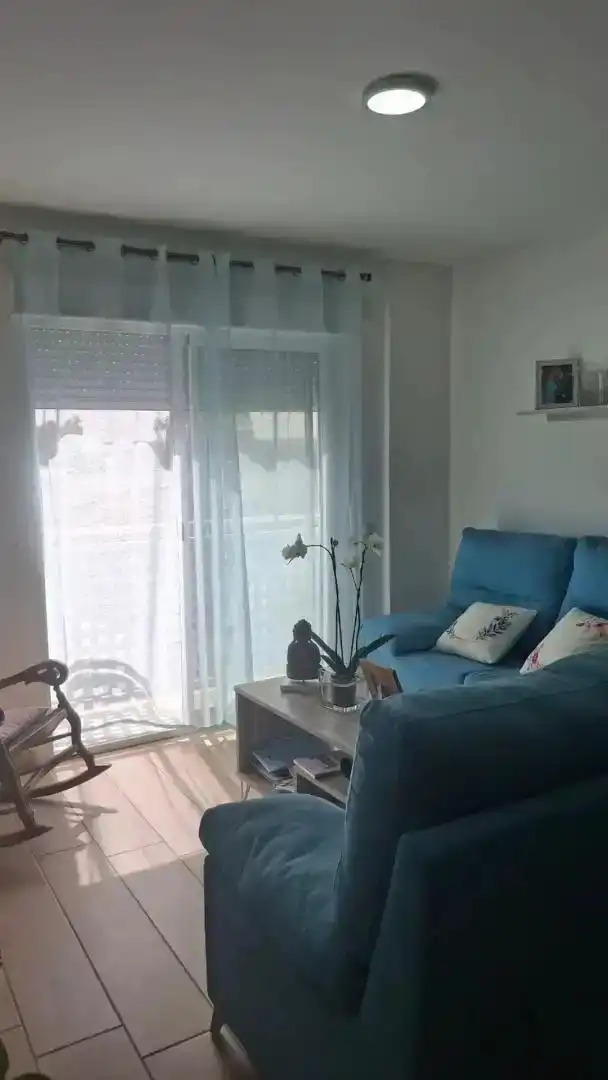 Sala de estar de Piso en venta en Almodóvar del Río con Aire acondicionado, Trastero y Horno