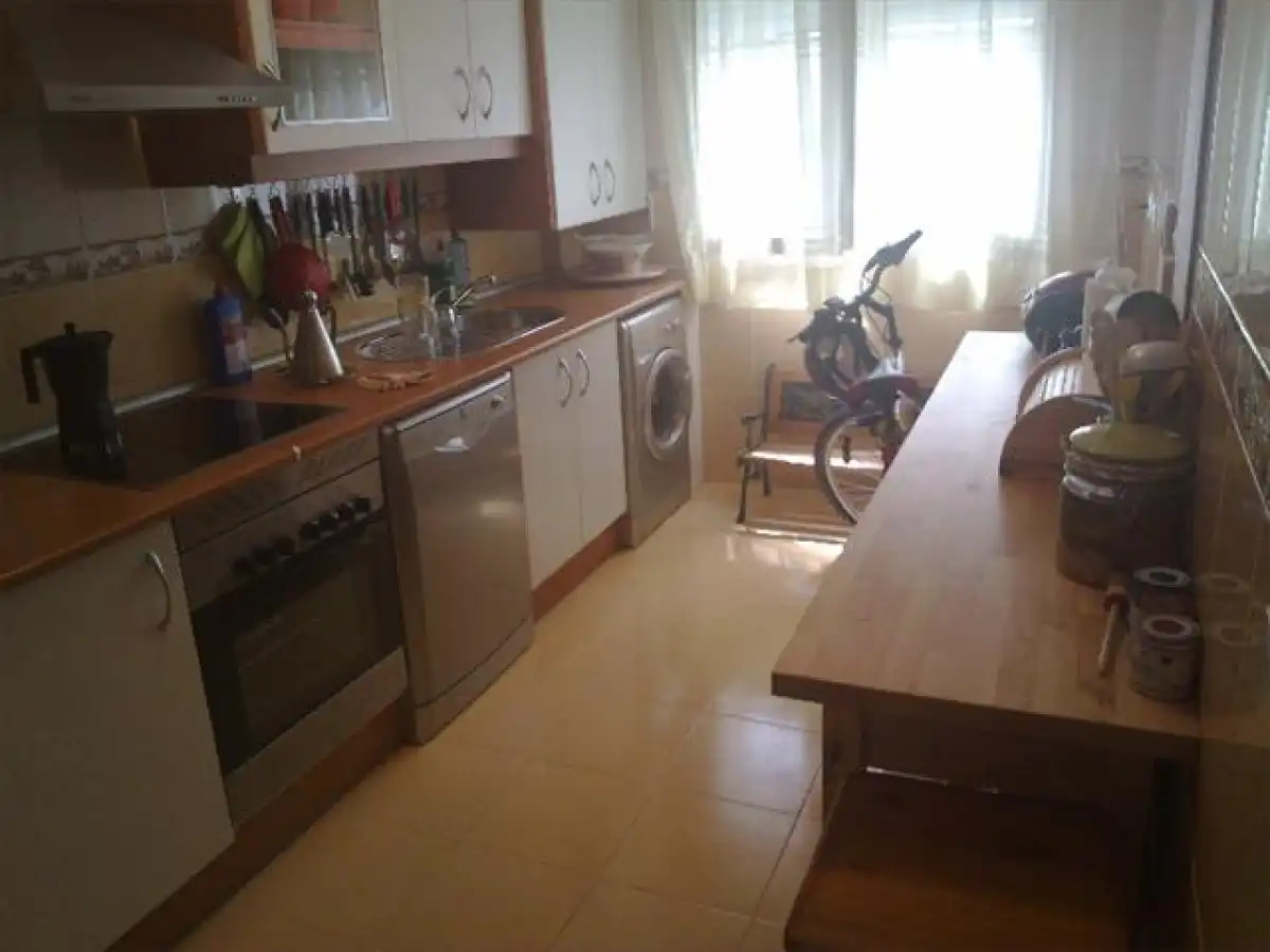Piso con ascensor en venta en Tomelloso, imagen 3